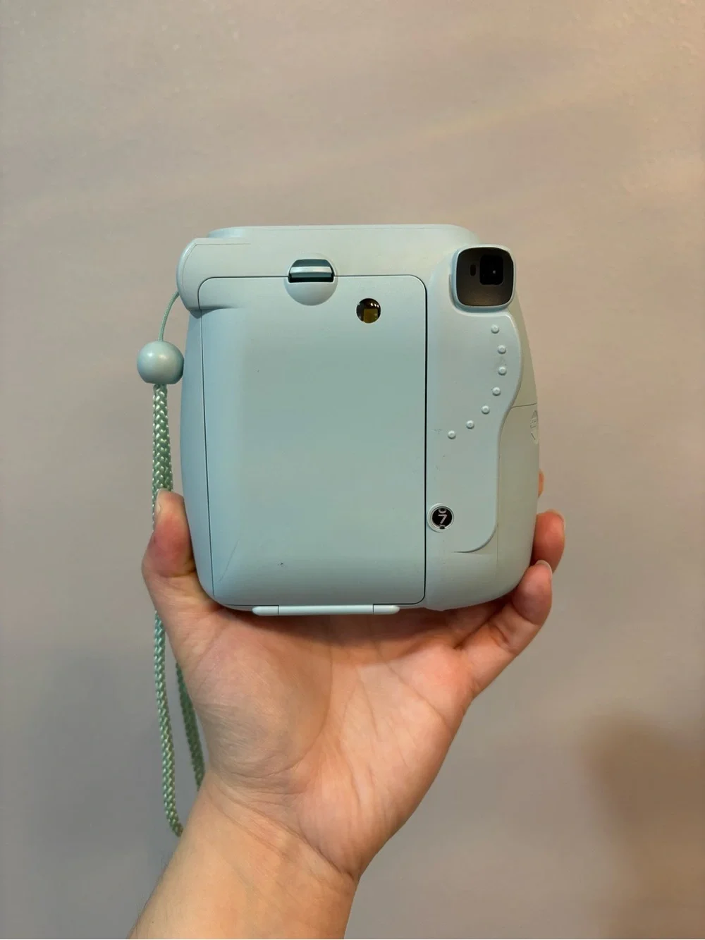 Instax mini 8 Instant Camera - for Parts / Not working !!!
